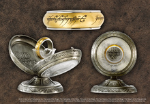 Δαχτυλίδι χρυσό-ασημένιο με γράμματα και μεταλλική θήκη (Lord Of The Rings)