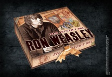 Κουτί με διάφορα αντικείμενα Ron Weasley (Harry Potter) - Noble Collection #7432